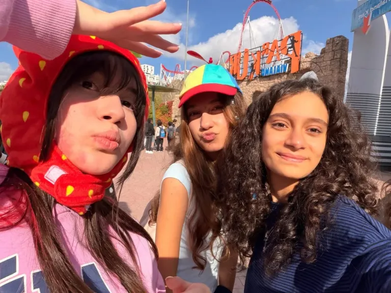 AFBAL öğrencilerinin Vialand gezisinden fotoğraf